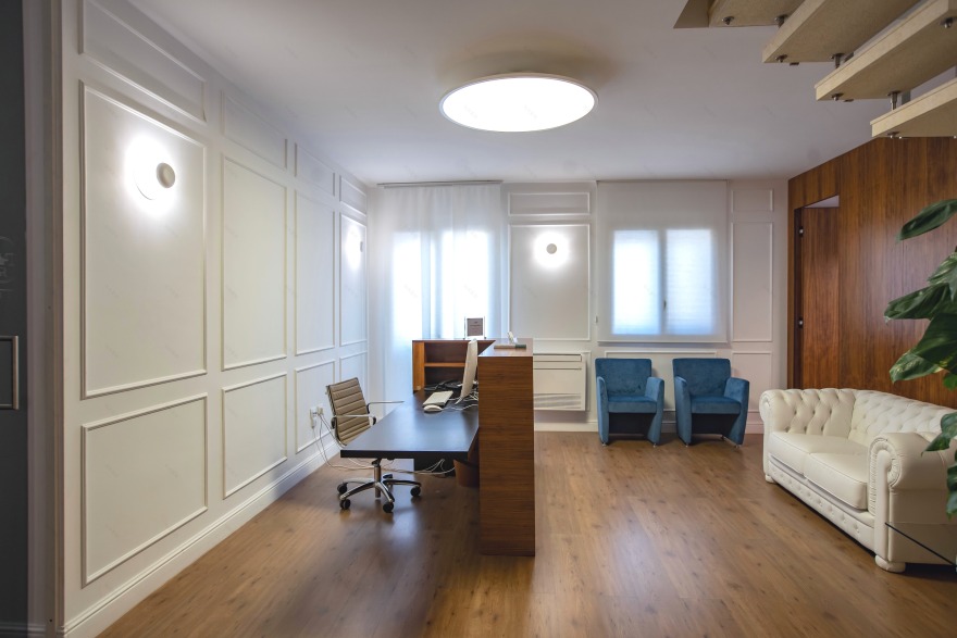 意式热情与简约优雅——翻新办公室设计-2