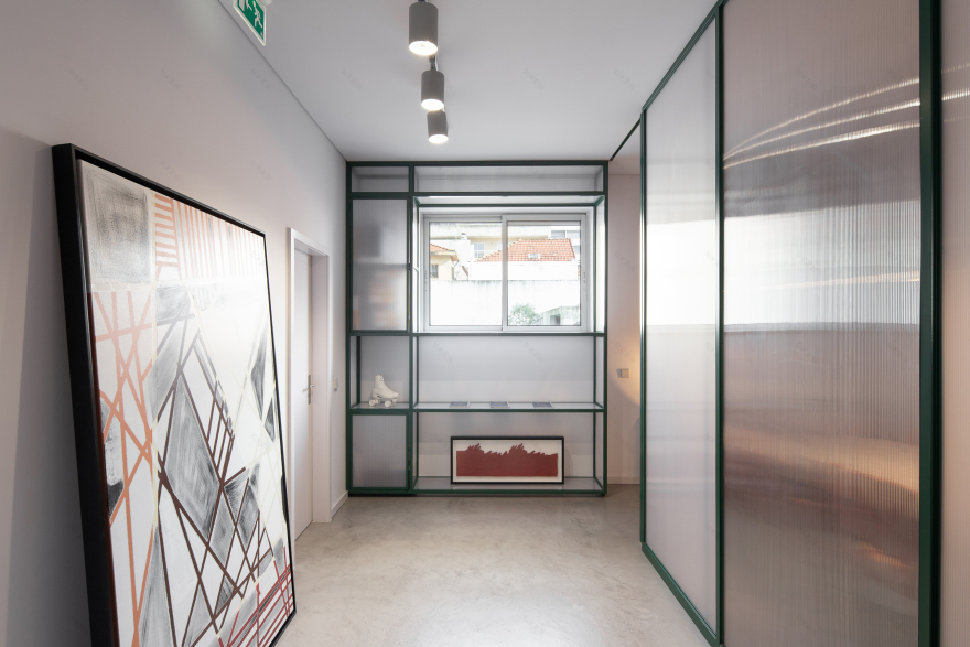 创意设计工作室打造葡萄牙马托西纽斯办公空间-6