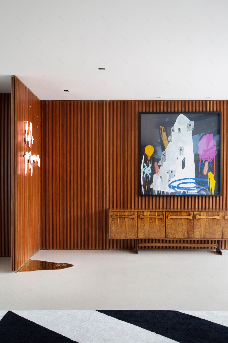 巴西女演员 Bruna Marquezine 家居设计 | 色彩斑斓的千平米艺术空间-8