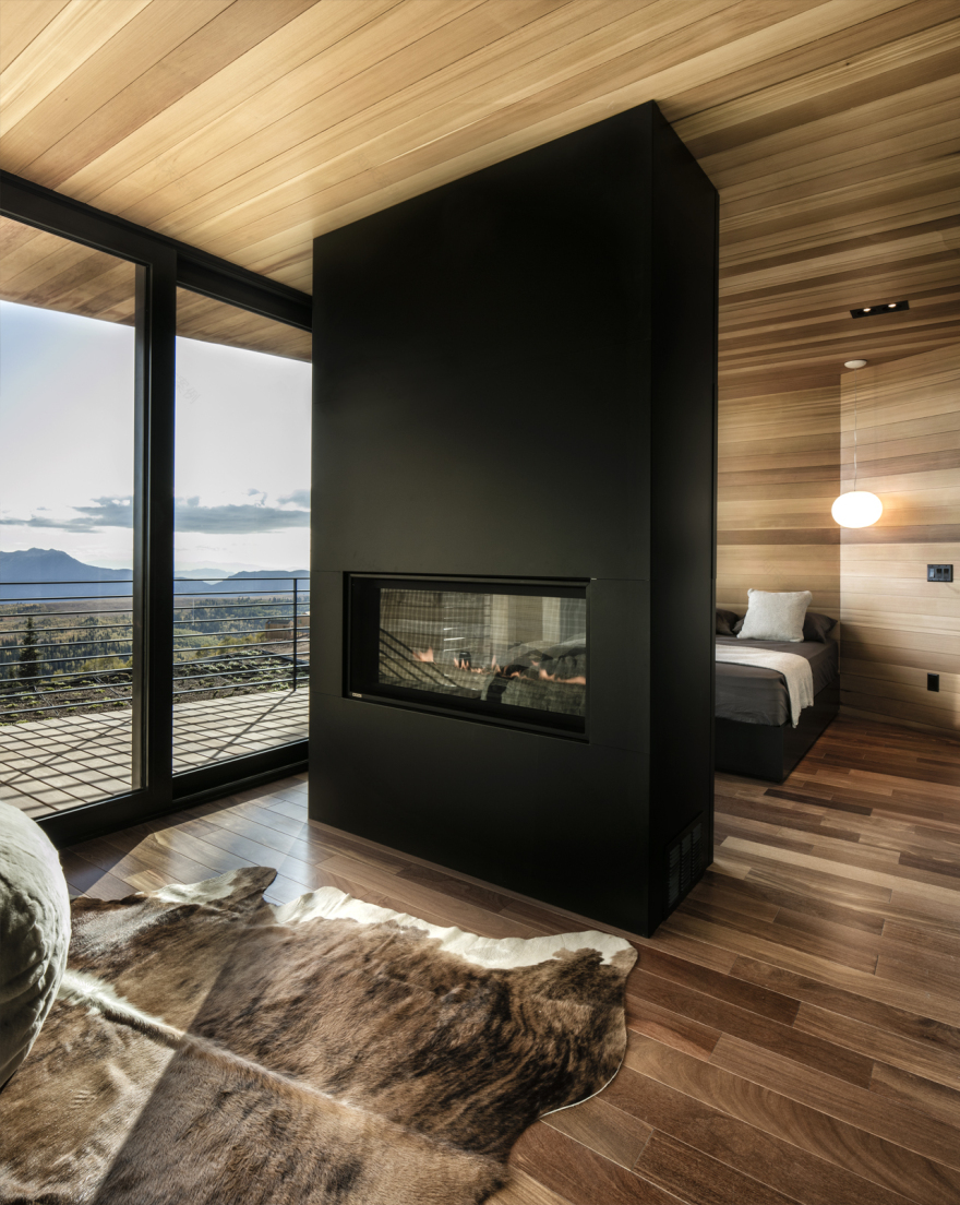 基妮或基尼或奇尼等(具体需根据上下文确定)-8