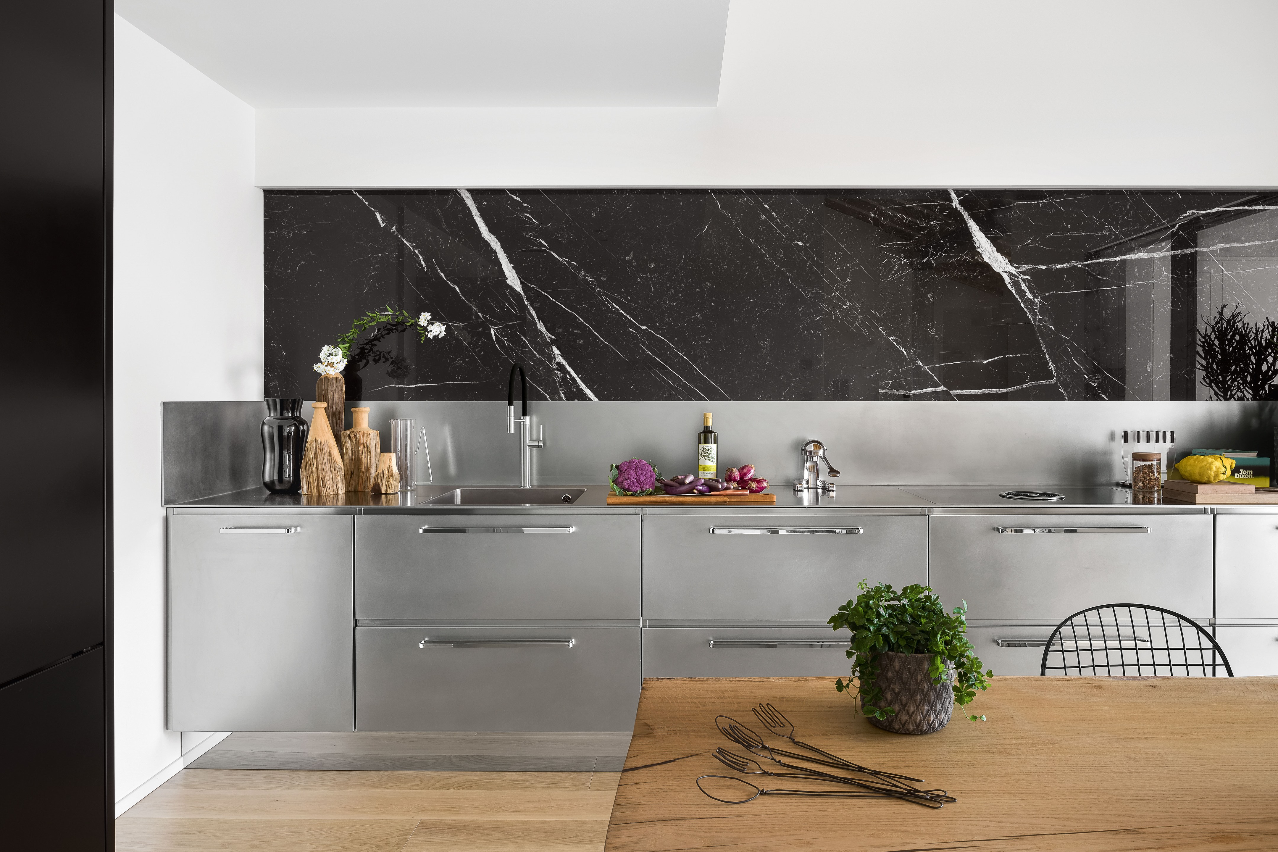 意大利私人住宅现代厨房设计-6