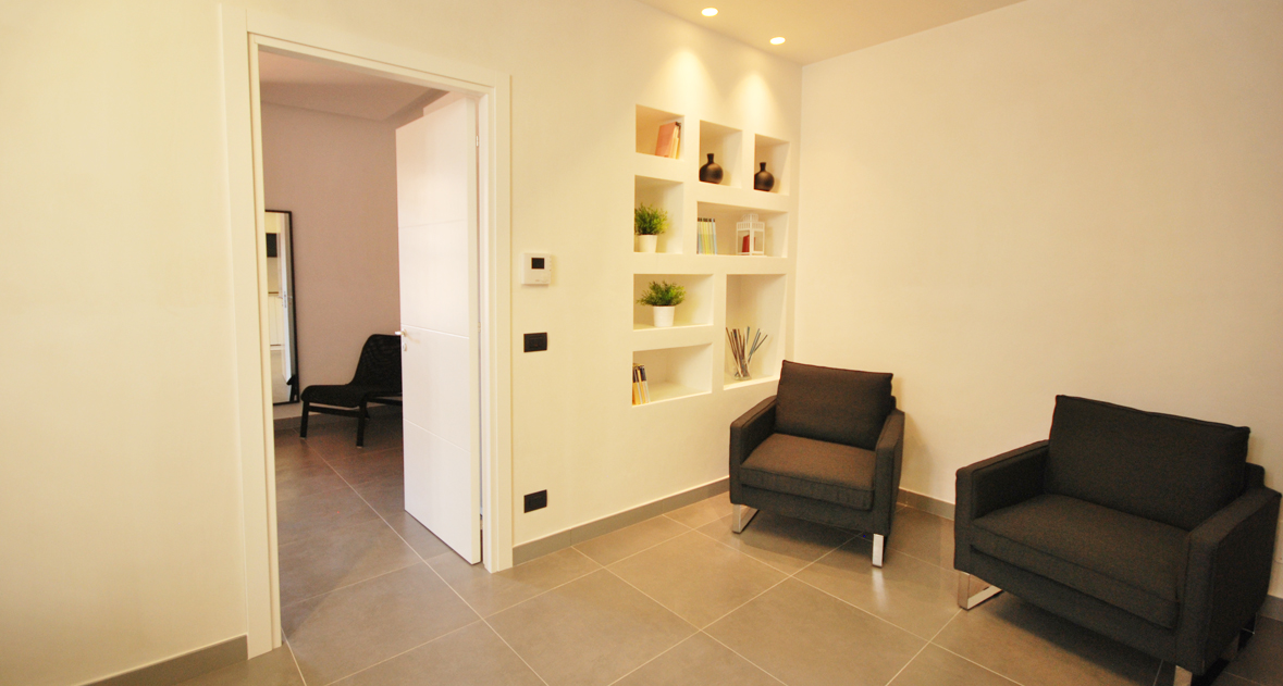 "900 年历史建筑蜕变,现代风格的三层独立公寓"-20