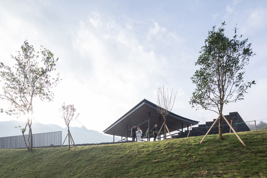 大发天渠游客中心,贵州/寻求新建筑与乡村景观的融合-22