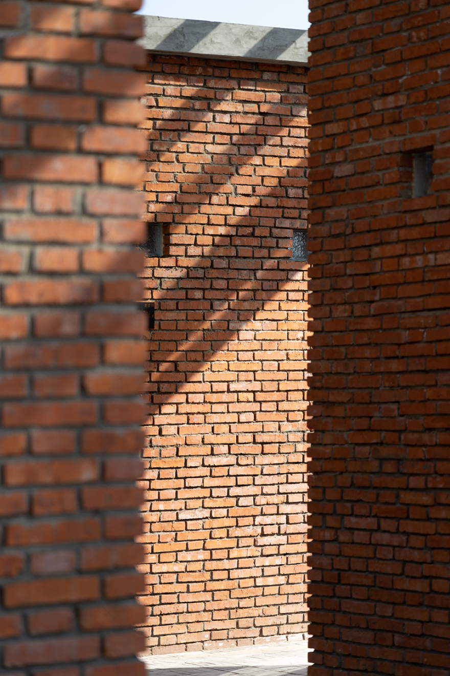 松树环绕的乡村旅游公厕丨中国武汉丨UAO 瑞拓设计-56