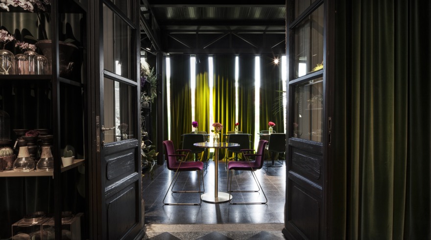 意大利湖畔车站的魔法空间-11