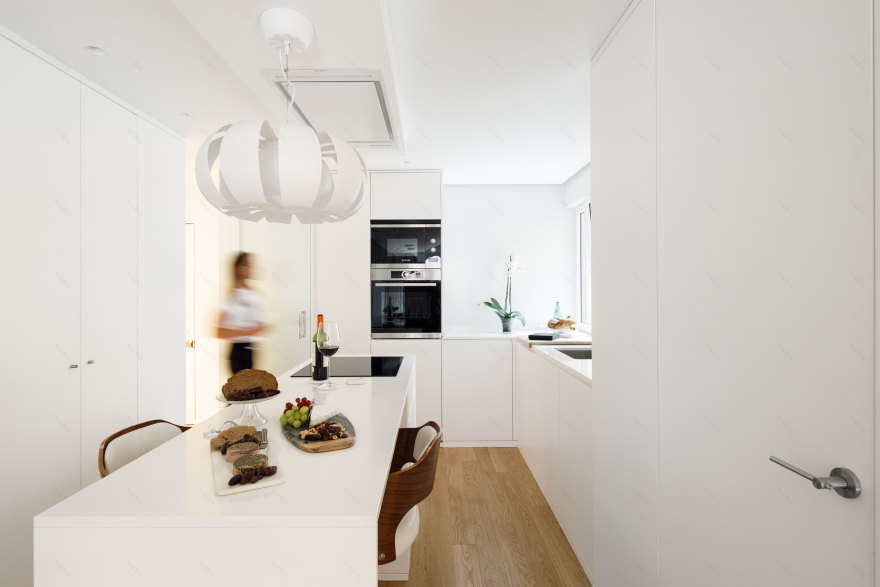 颠覆 70 年代旧公寓,打造明亮宜居空间-8