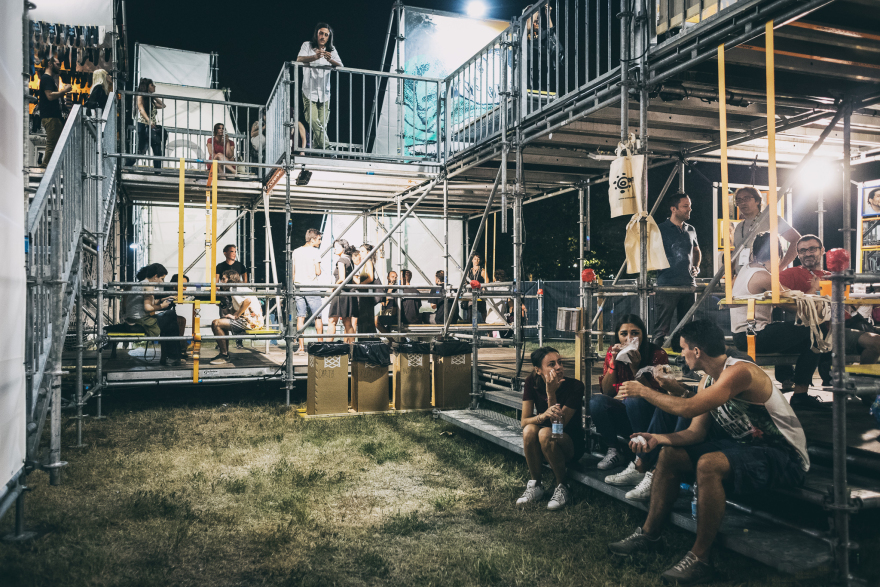 多功能 Q1 竞技场 · 临时性建筑的可持续实践-14