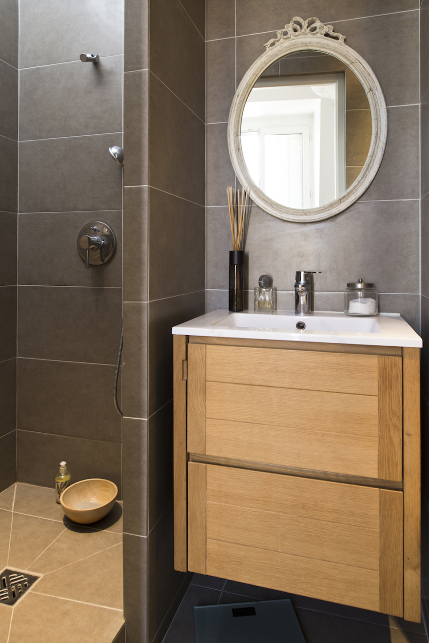 巴黎屋顶下的 38 平米小天堂 | 温馨弧形墙,打造流畅动线-15