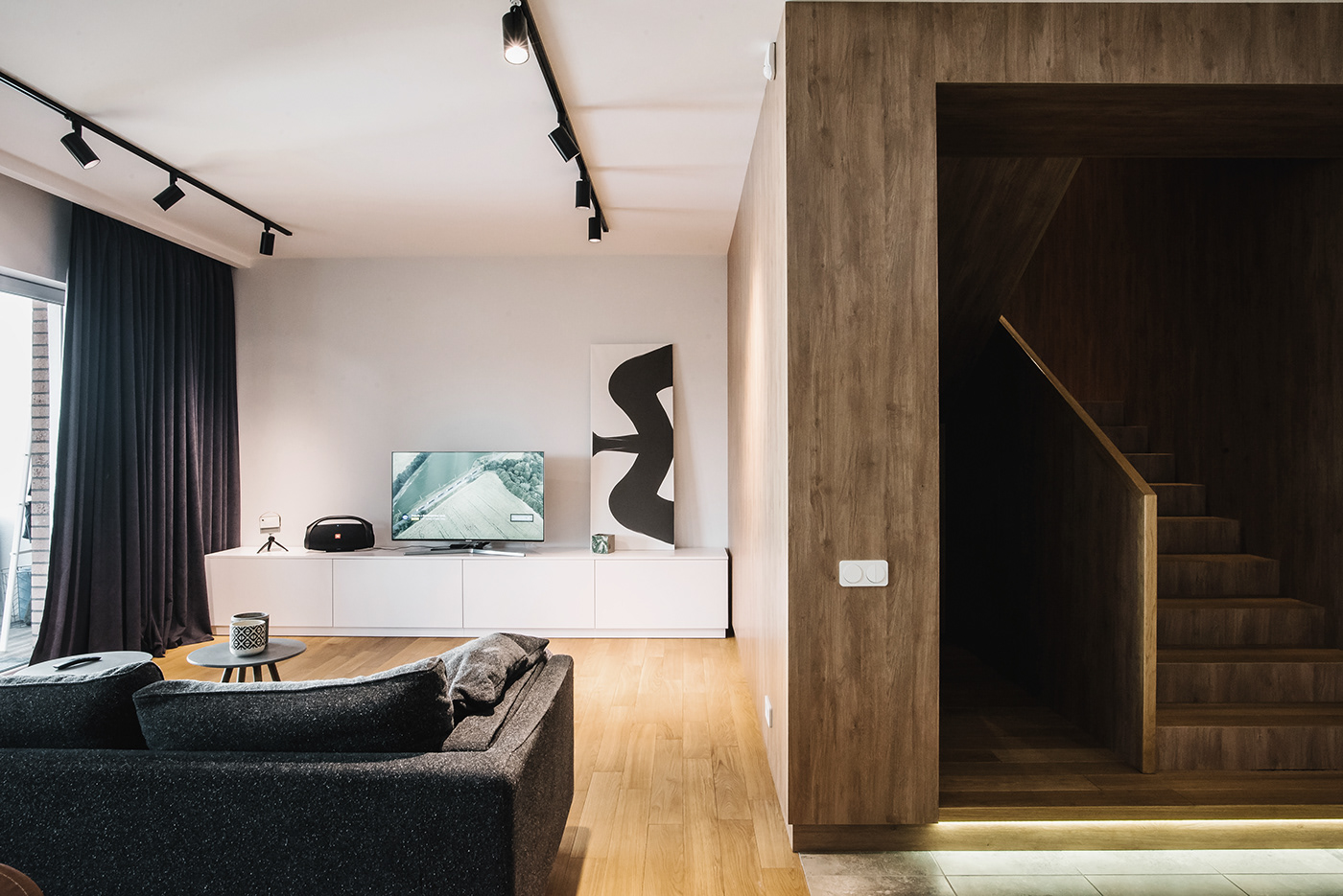 年轻家庭镇屋公寓的温馨设计-6