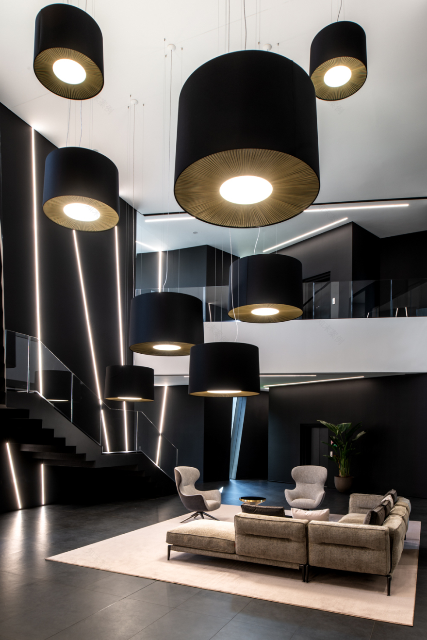 Chromavis 总部办公照明设计丨Axolight-4