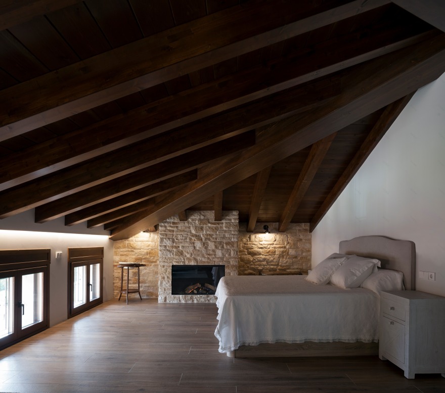 西班牙现代乡村别墅,城堡与果园之间的诗意栖居-14