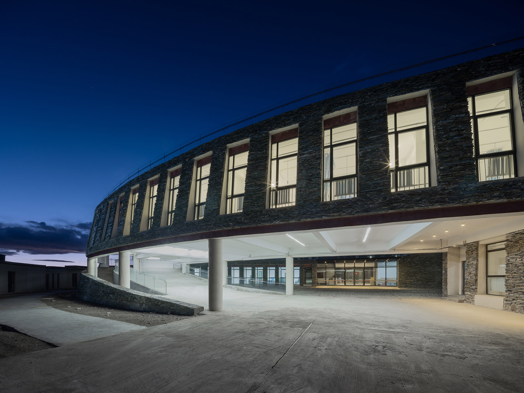 巴嘎乡卫生院-37