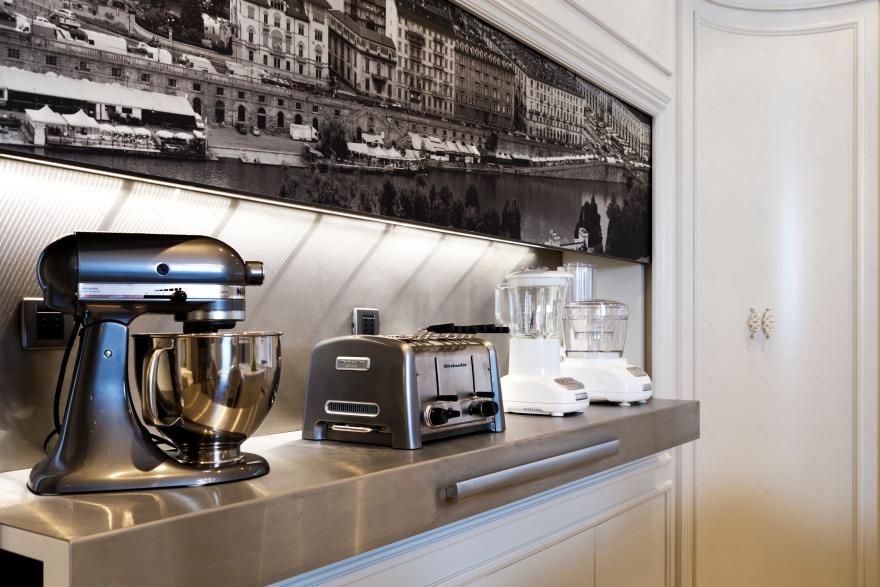 定制现代风格厨房,展现都灵城市魅力-6