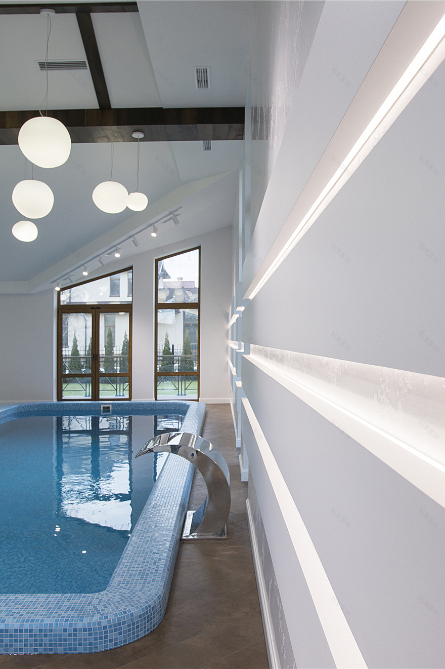 温暖家庭,现代风格与民族元素的完美融合-18