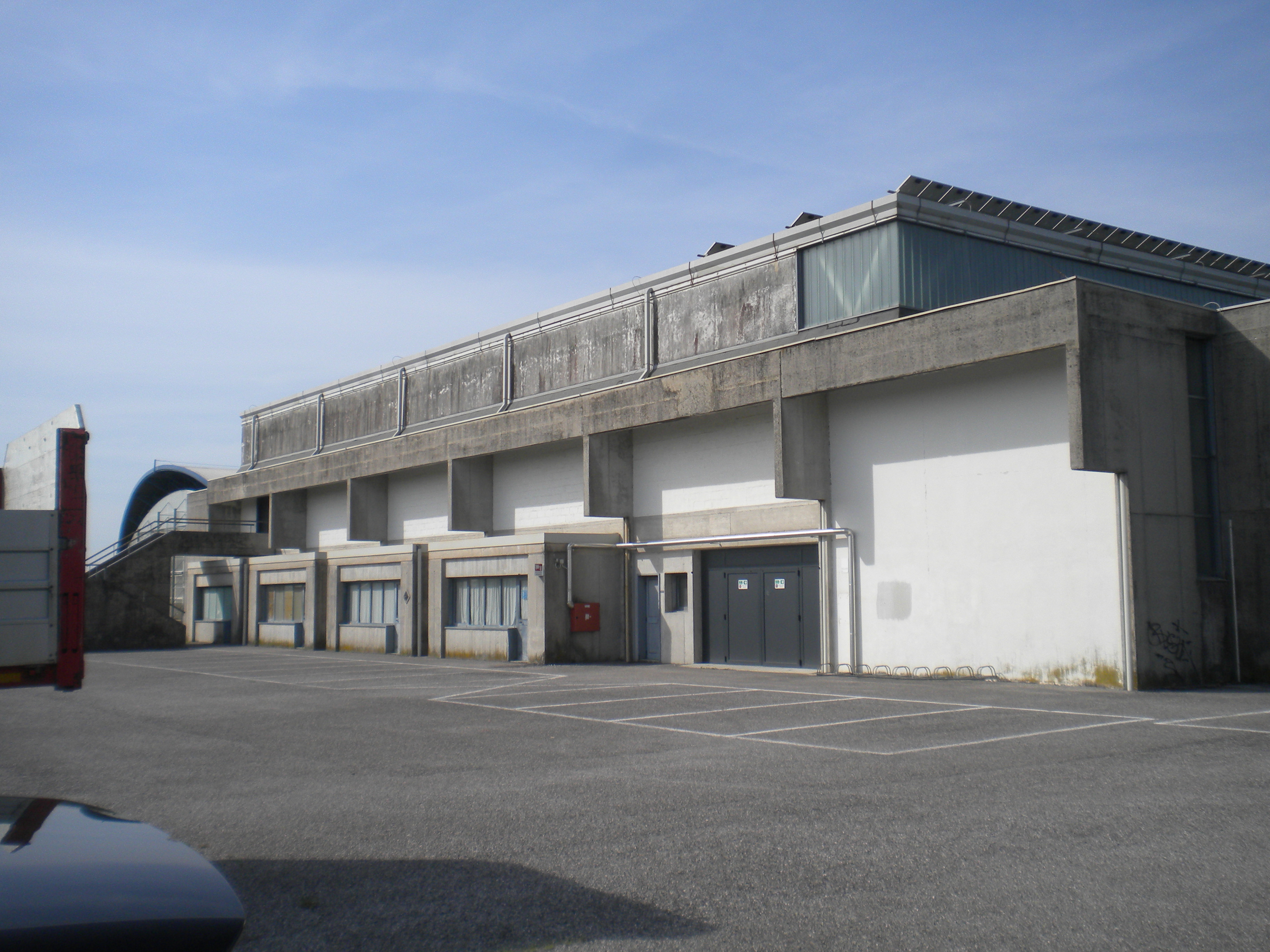 Adeguamento e messa in sicurezza Palazzetto dello sport-3