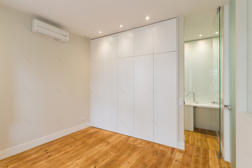 里斯本历史中心 150 平米三层复式公寓设计丨葡萄牙里斯本-4