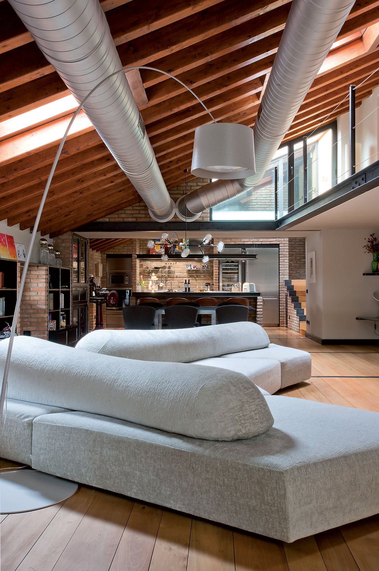 Mansarda 工业风设计丨意大利贝加莫丨Gianni Basso Vega MG-6