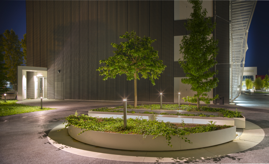 自然元素融合的创新工作空间-13