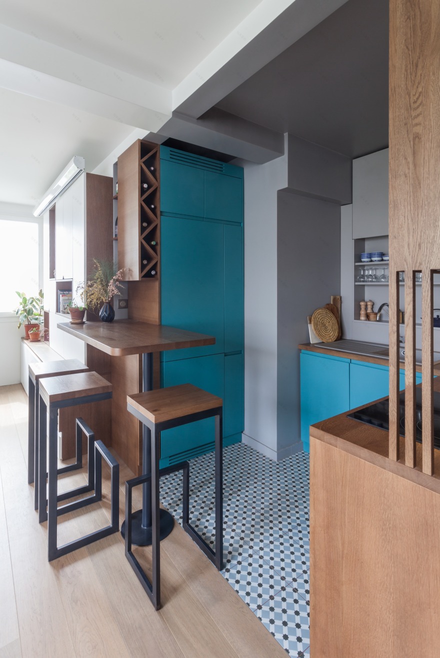 巴黎 43 平米无墙公寓,家具分隔打造灵动空间-6