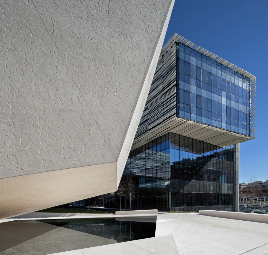 有机融合,Angelini 总部办公建筑-5