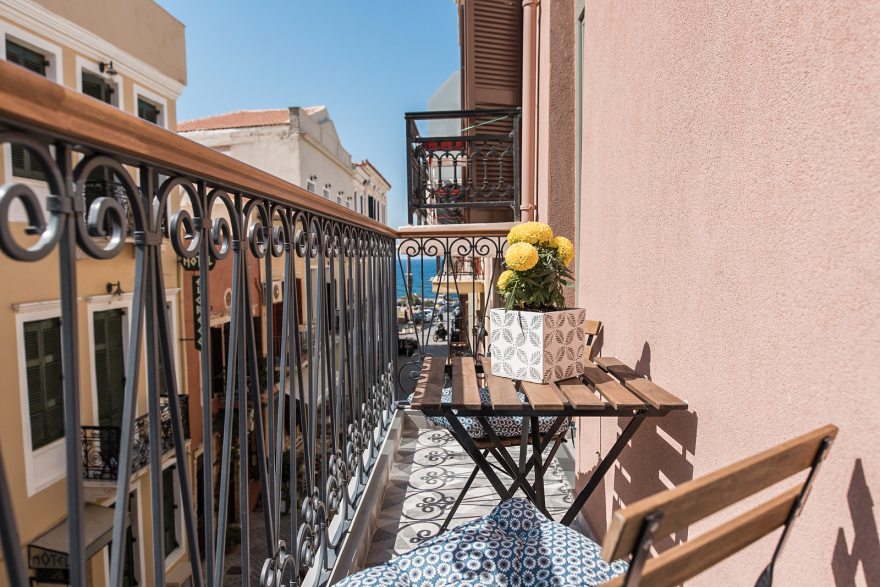 Chania 老城改造,石屋变豪华套房-9