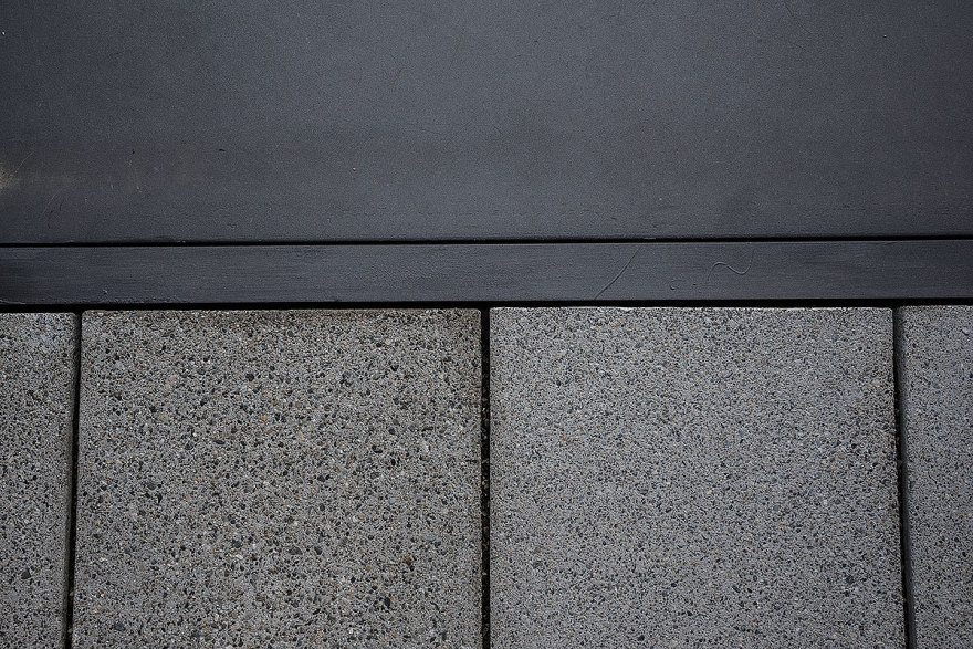 瑞士卢加诺湖畔别墅改建,金属质感与优雅湖景的完美融合-14