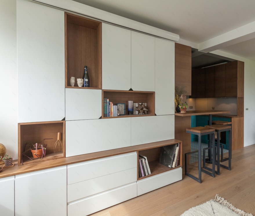 巴黎 43 平米无墙公寓,家具分隔打造灵动空间-9