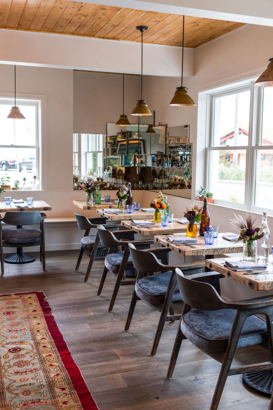 西雅图海滨餐厅“哈利之家”海滩风情与复古家居的完美融合-3