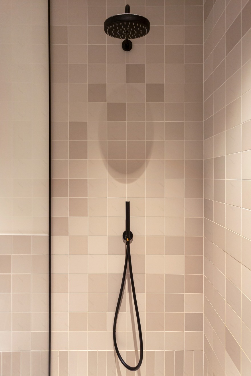 现代经典风格公寓设计-32