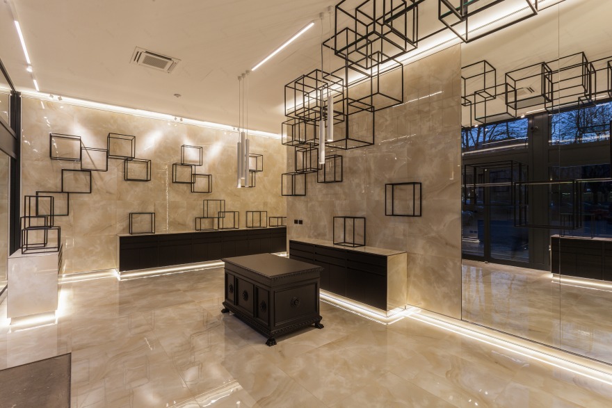 米兰香气云朵·尼基亚·吉拉迪的香水店设计-2