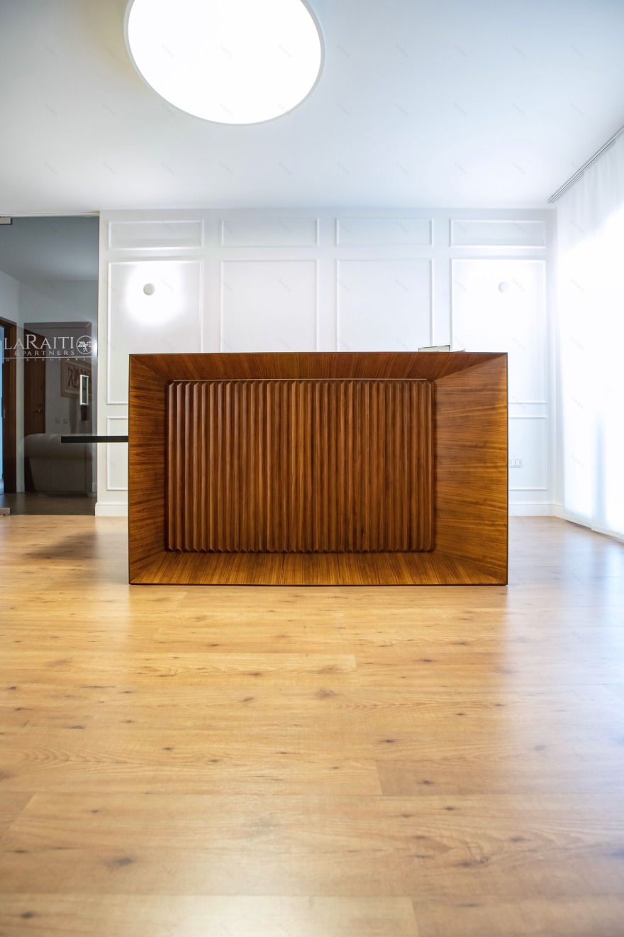 意式热情与简约优雅——翻新办公室设计-4