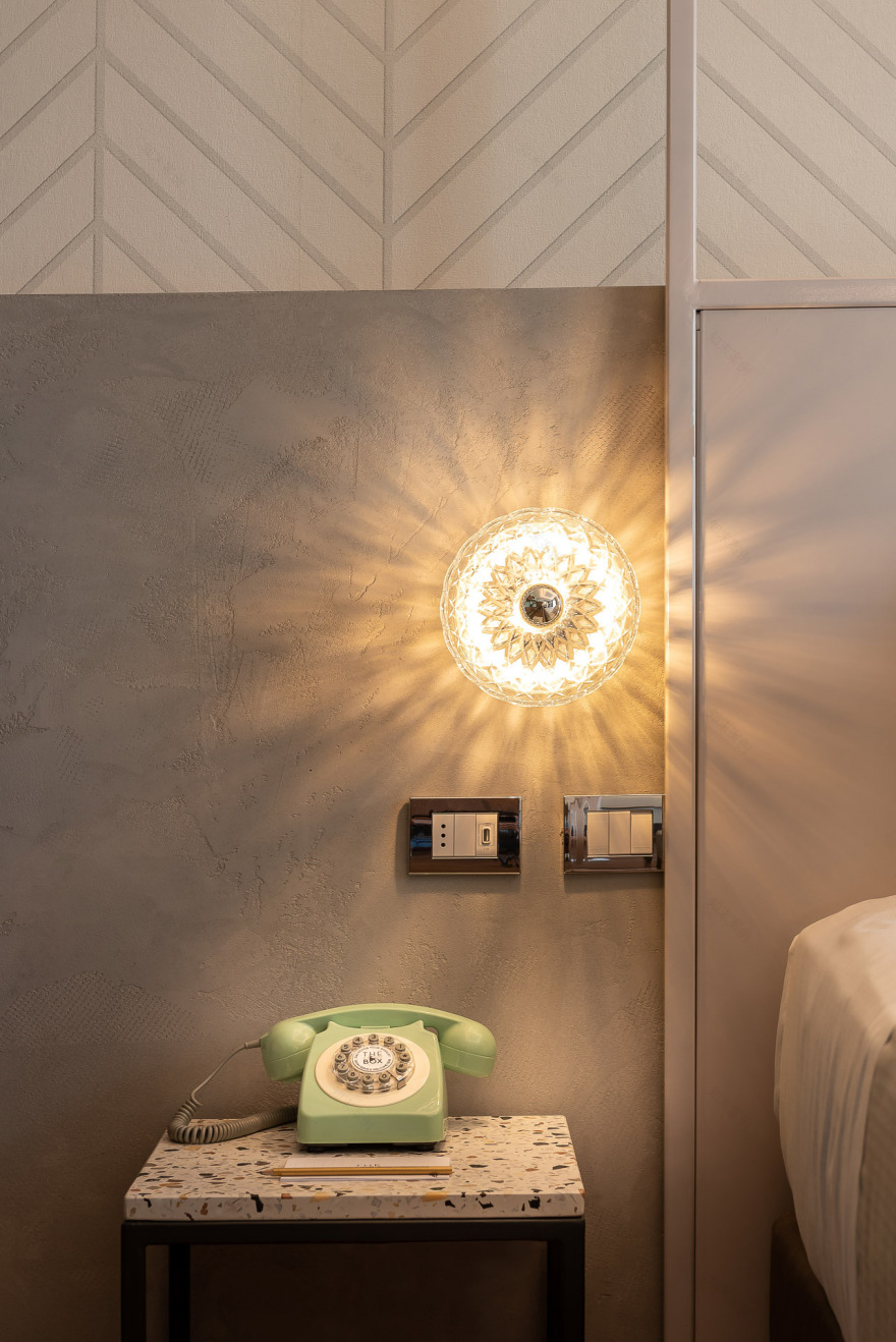 意大利海滨酒店“The Box”以简约哲学打造舒适空间-48