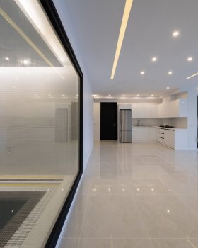 查哈加尔屋