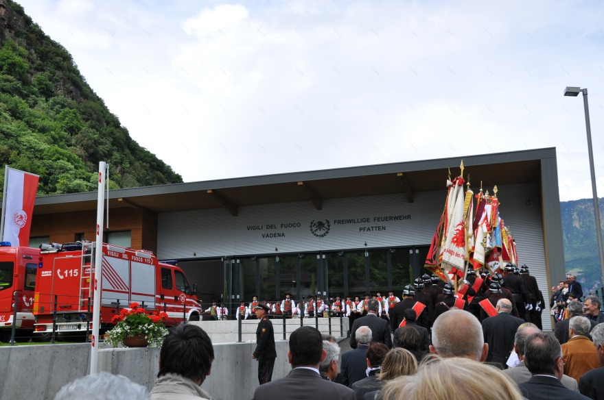 意大利博尔扎诺消防局新兵营室内设计-2