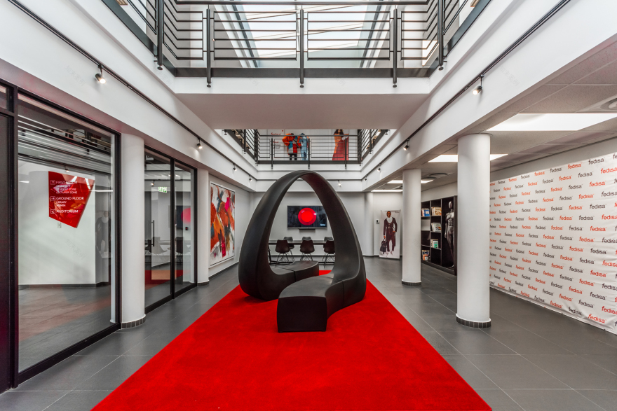时尚学府 Fedisa 的创意空间设计-0