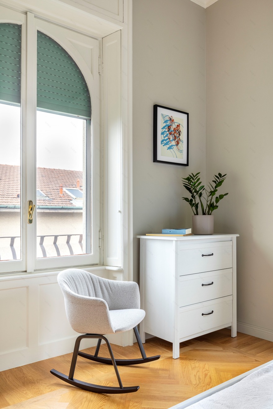 米兰历史公寓中的现代经典新诠释-24