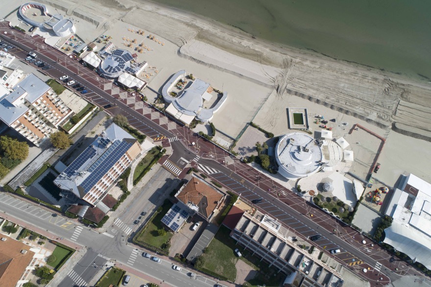 意大利海滨城市规划的“慢行线”设计-3