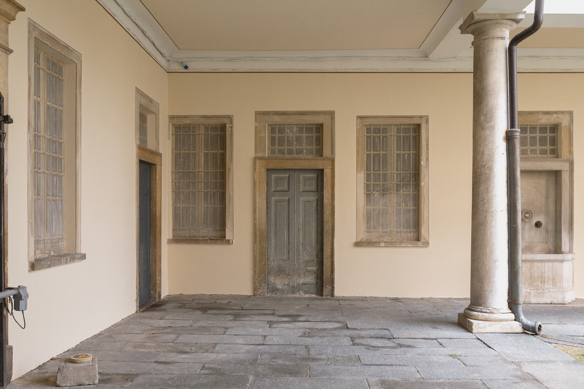 Alessandro Roveri丨公寓建筑丨restoration of historic palace-11