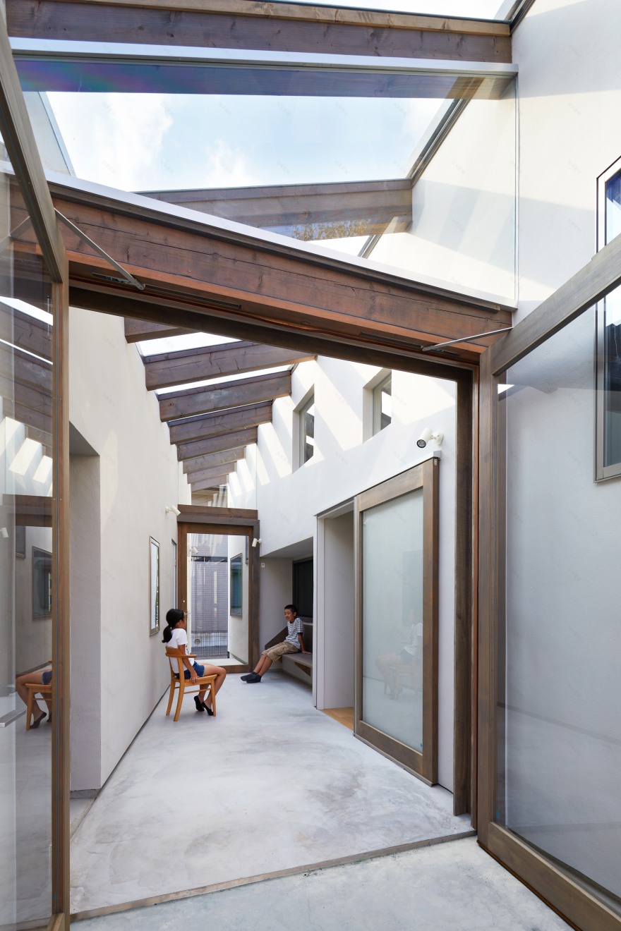 伊秩弘宅的公园之恋-10