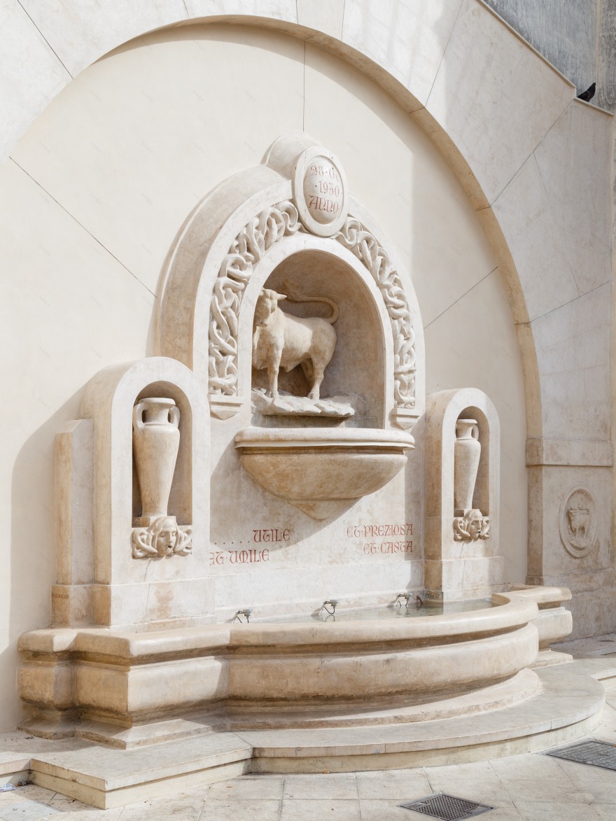 牛市之泉 · 现代与传统的完美结合丨意大利丨雕塑家 Michele Gaballo-46