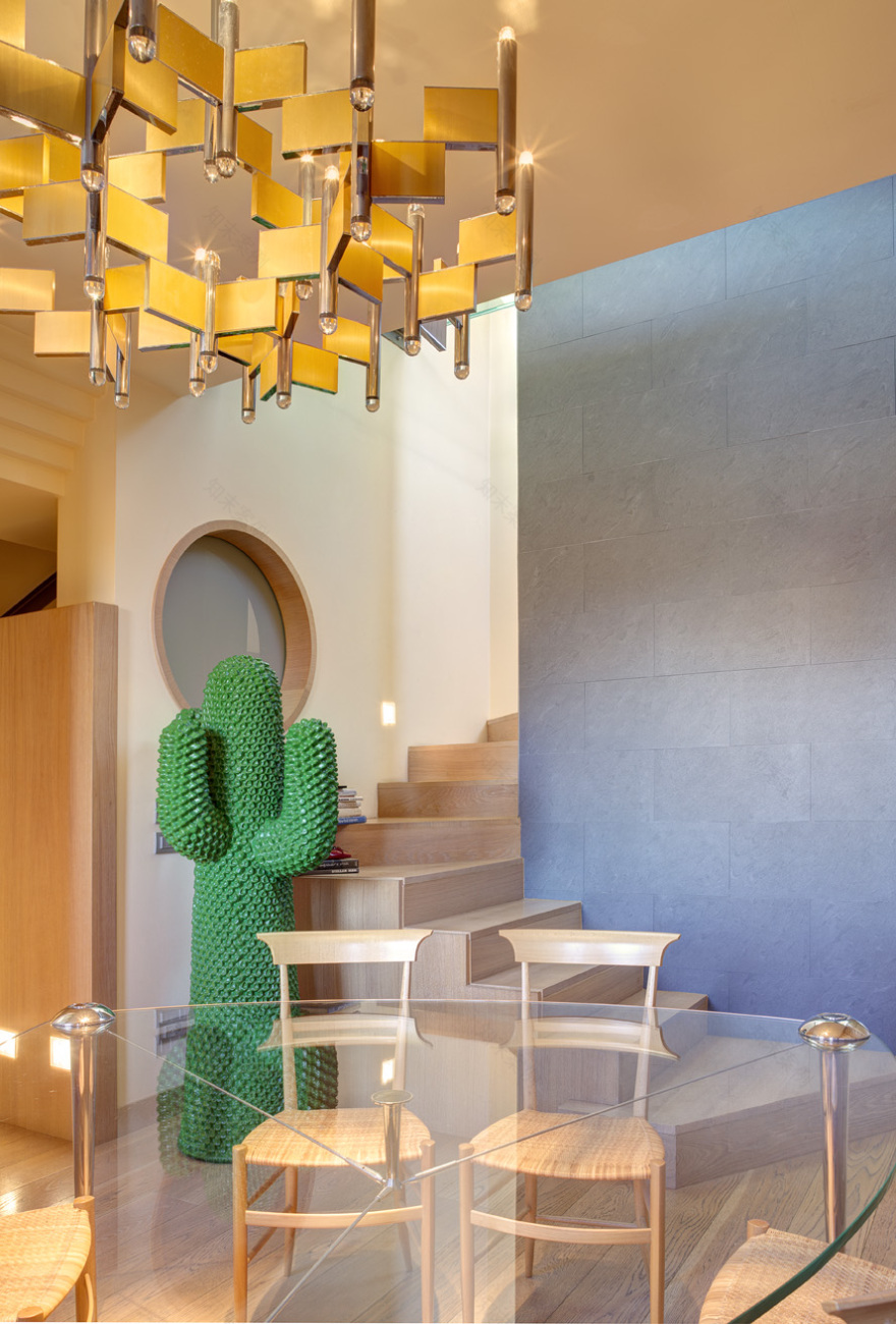 中世纪塔与都市重建 | 空间翻新的艺术-2