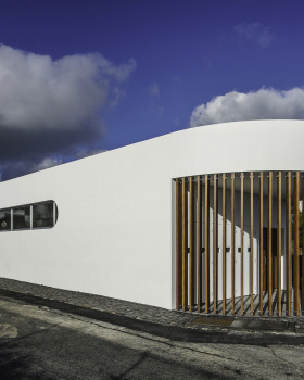 Ribeira das Taínhas 社区休闲厅