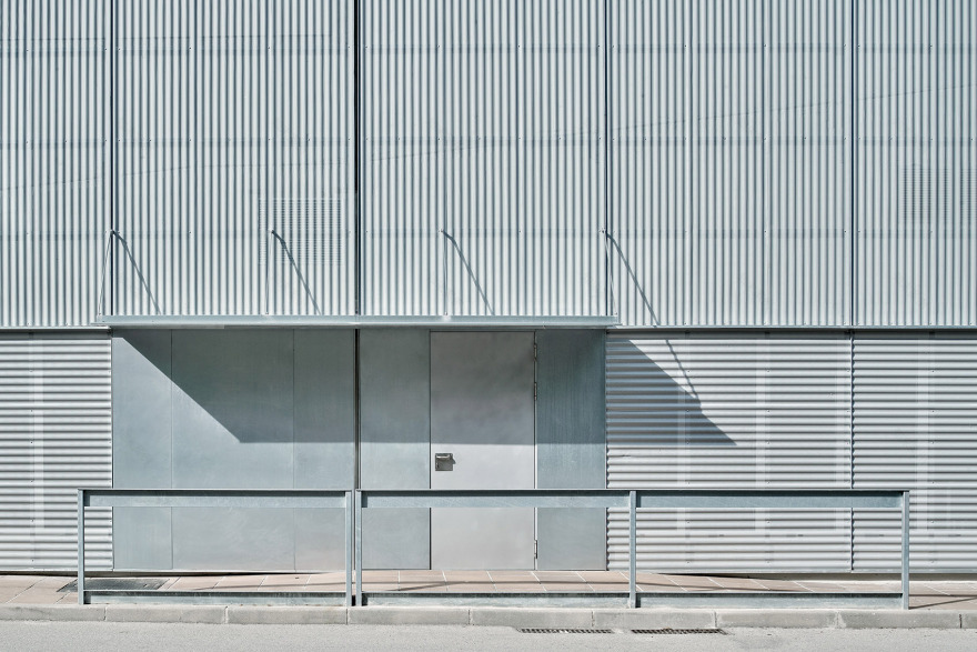 蒙特塞拉特车站办公室丨西班牙丨AMOO-18