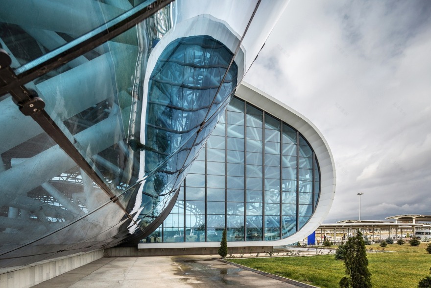 太空站般的 Erzincan 机场,现代设计理念与环保功能的完美结合-2
