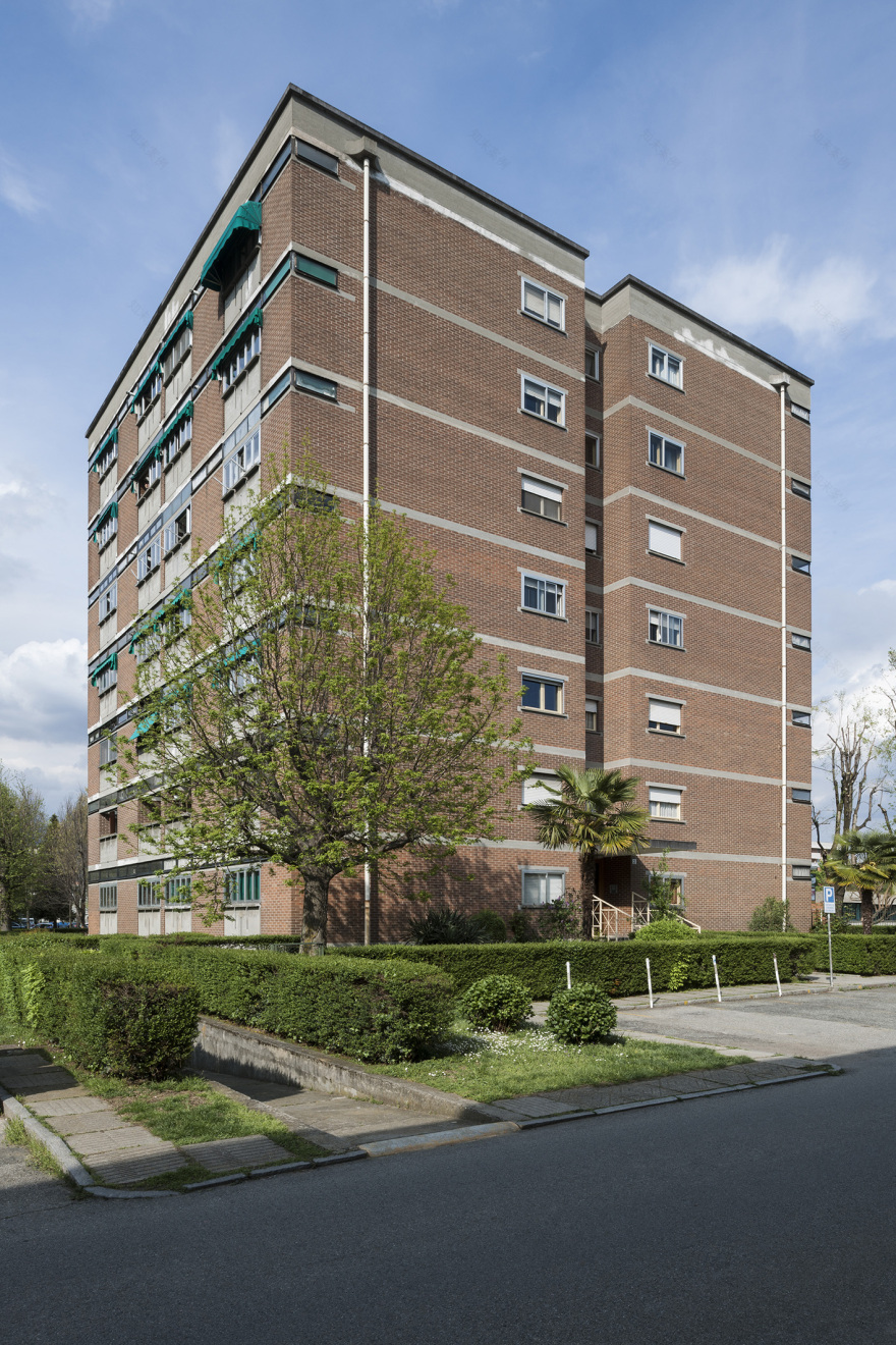 垂直社区的革新 | Ivrea 的共管塔楼-10