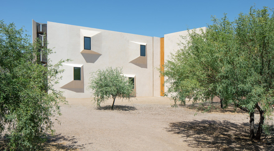 Casa Schneider · 沙漠光影间的现代家庭住宅丨美国图森丨Ibarra Rosano Design Architects-11