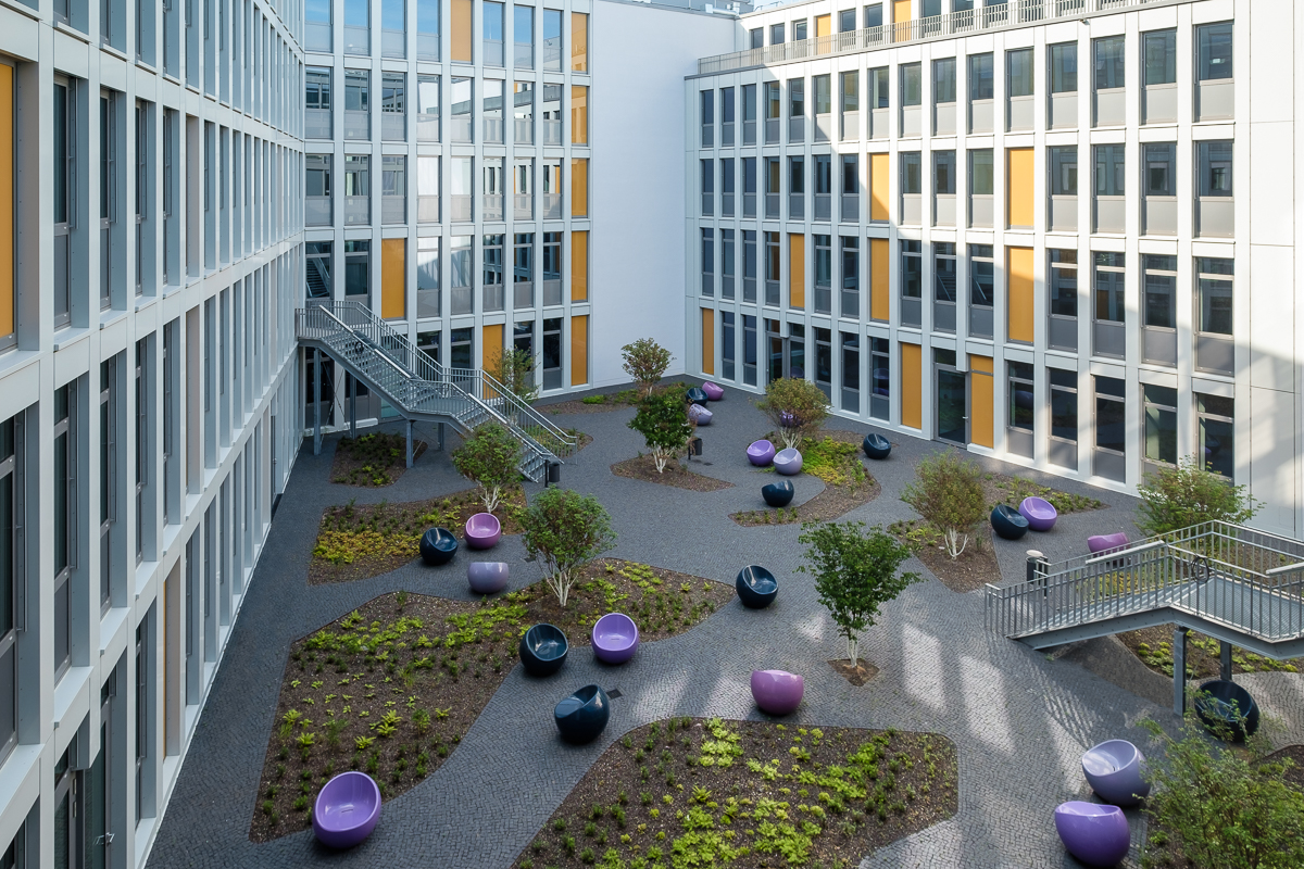 波恩大学校园开放空间，德国/承继当地园艺传统，重新激活校园空间-23