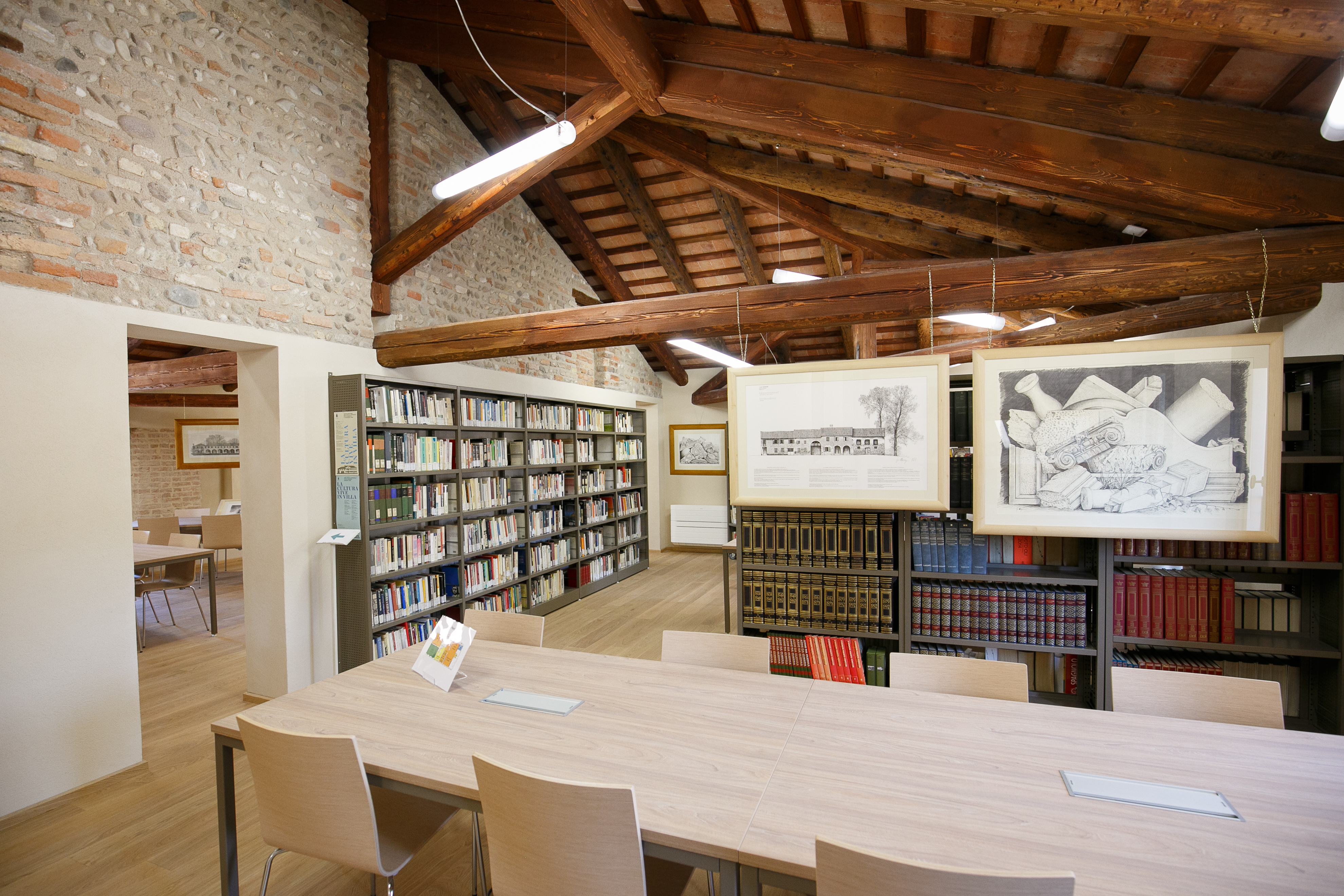 意大利古宅变身现代图书馆-17