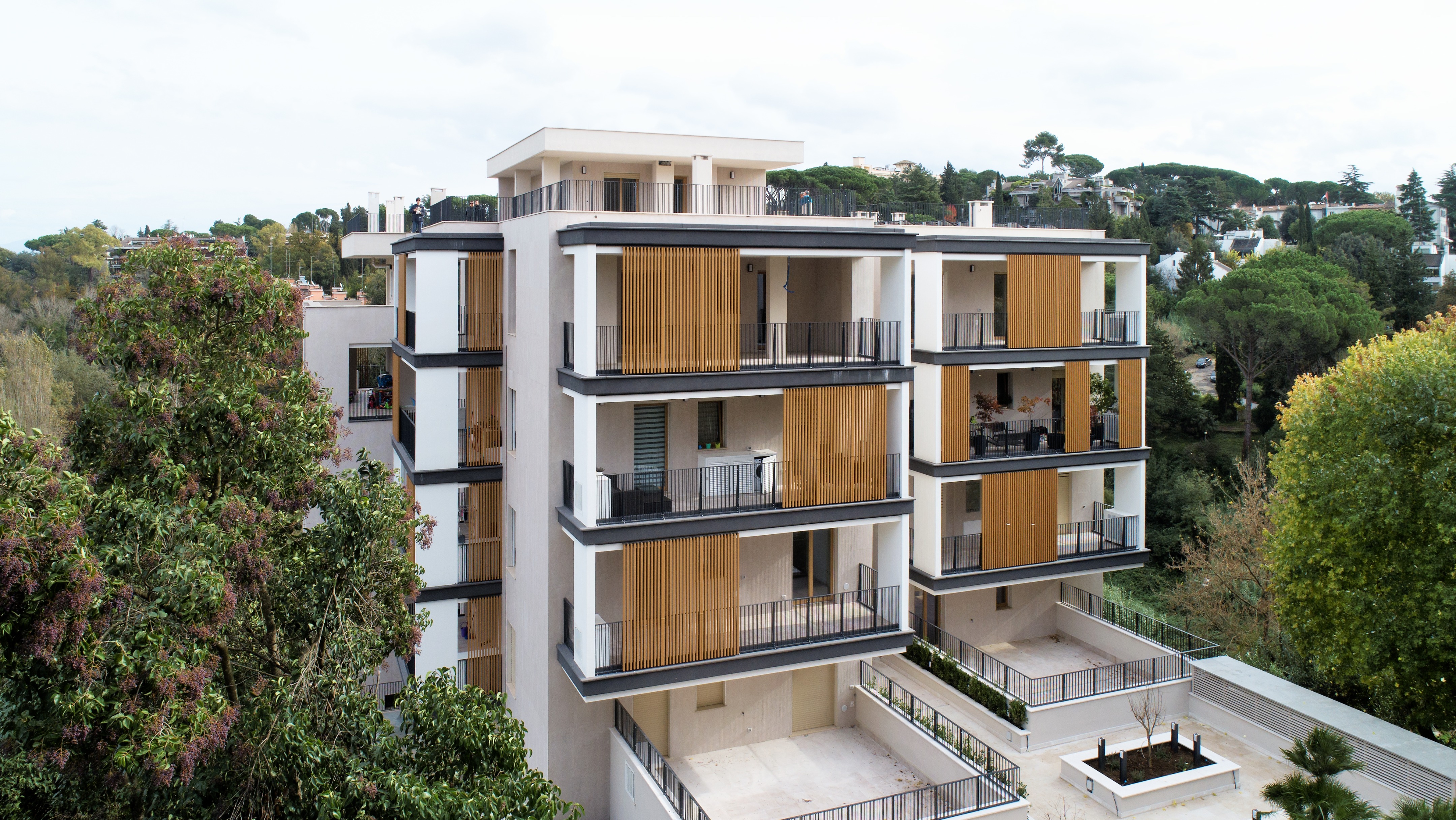 意式环保别墅设计，融入自然景观-6