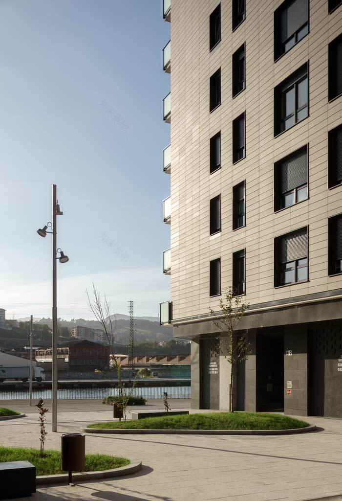 西班牙巴斯克地区 Zorrotzaurre 社区绿色环保设计丨扎哈·哈迪德建筑事务所-18